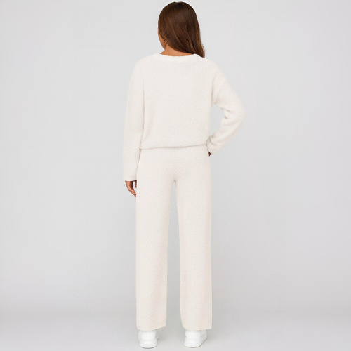 HelloMama™ Cozy Knit & Relaxed Pants Two-Piece Set